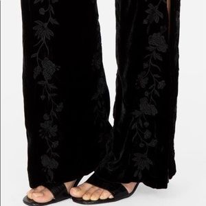 NWT L Johnny Was Renee Black Velvet Side Split Pallazzo Pant